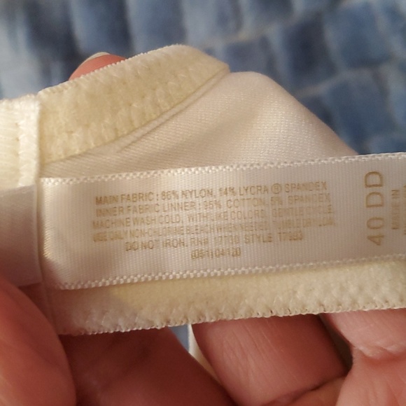 Gilligan & O'Malley Underwire Bra size 40DD. White. - Picture 6 of 7